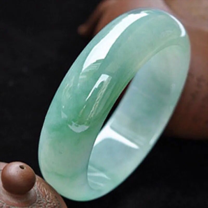 Lighting - Bracelet en jade naturel du Myanmar,